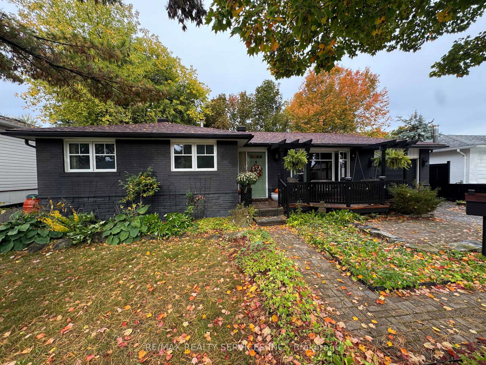 82-edelwild-drive-orangeville-ontario-w13858862