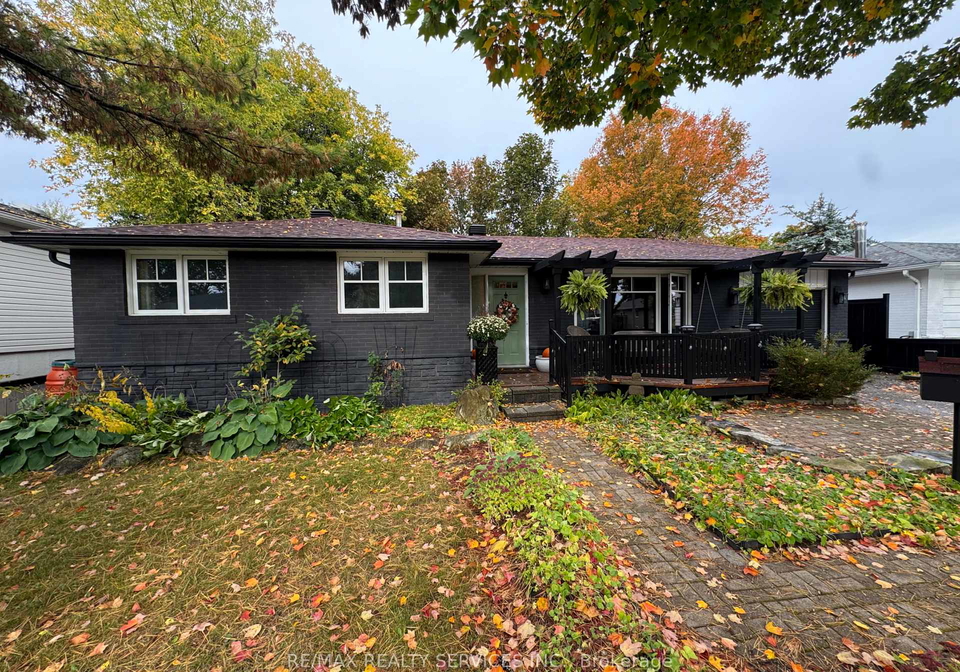 82-edelwild-drive-orangeville-ontario-w13858862