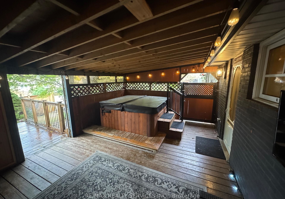 82-edelwild-drive-orangeville-ontario-w13858862