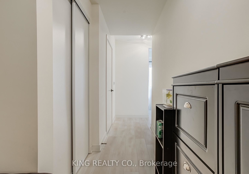 8010-derry-road-milton-ontario-w13858944