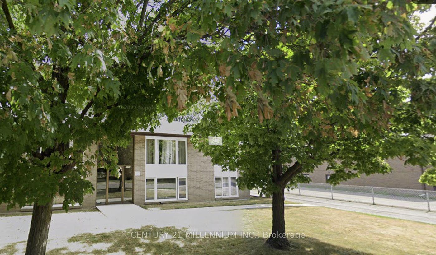 58-isabella-street-brampton-ontario-w13859062