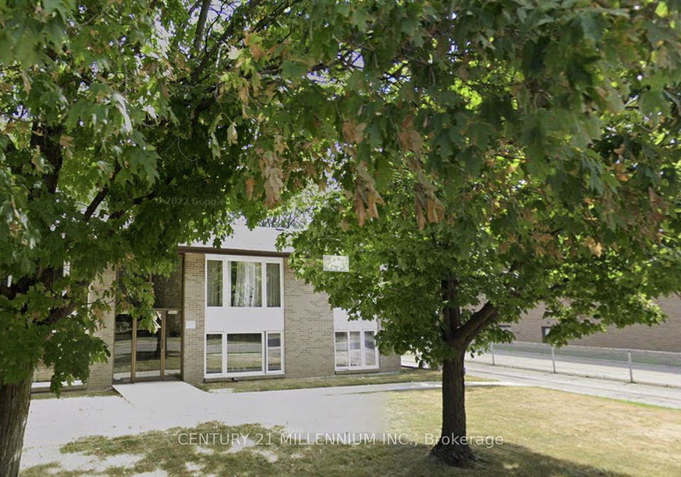 58-isabella-street-brampton-ontario-w13859062