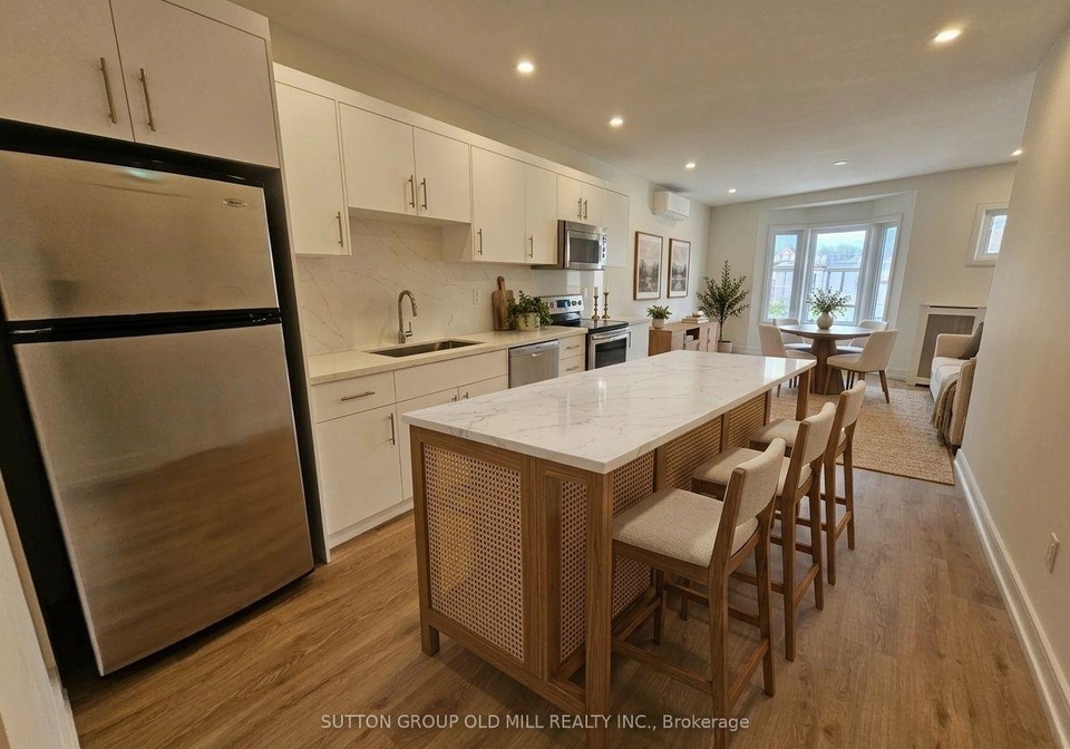 3293-dundas-street-w-toronto-toronto-ontario-w13859332