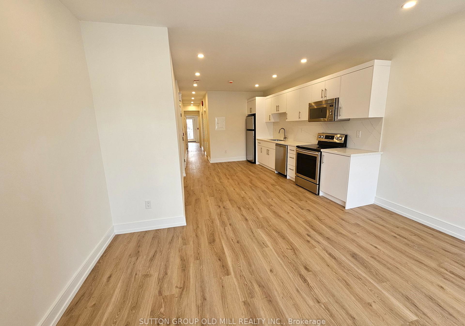 3293-dundas-street-w-toronto-toronto-ontario-w13859332