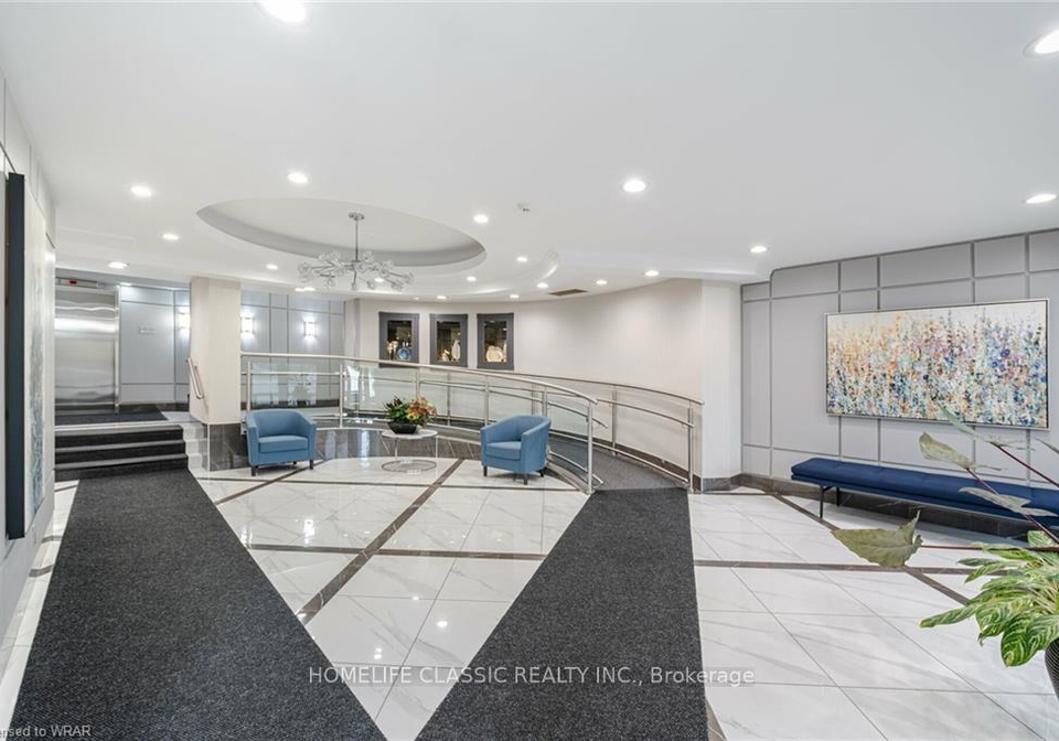 1001-cedarglen-gate-mississauga-ontario-w13859428