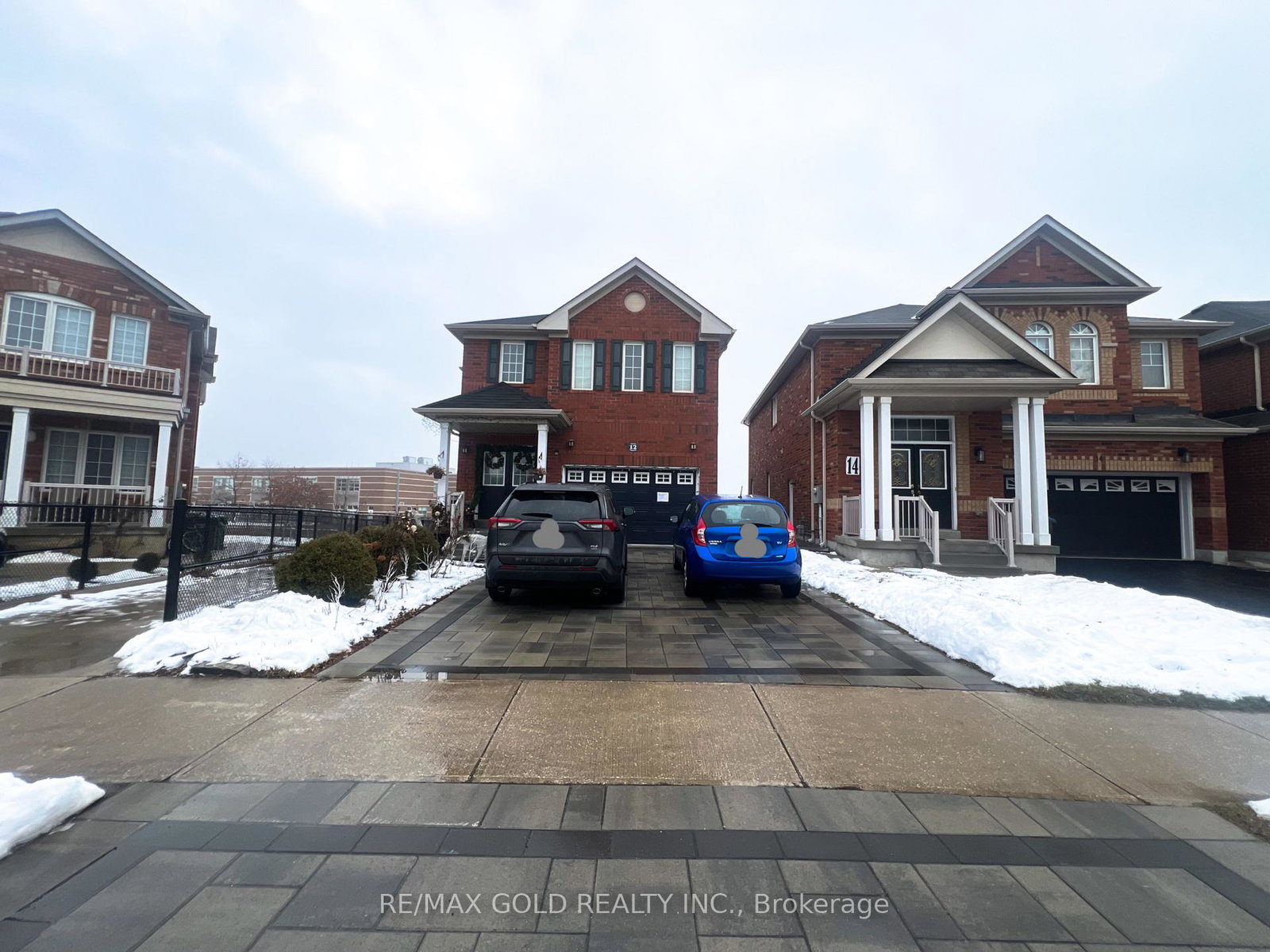 12-lillian-crescent-brampton-ontario-w13859550