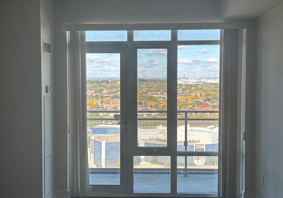 360-square-one-drive-mississauga-ontario-w13859782