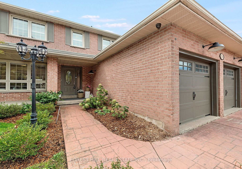 256-randall-crescent-milton-ontario-w13859920