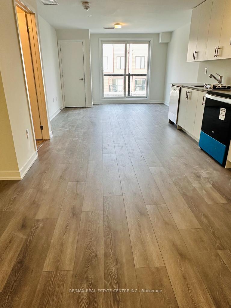 410-3401-ridgeway-drive-mississauga-ontario-w13860016