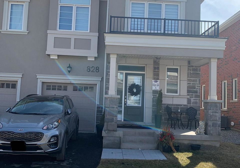 828-aspen-terrace-milton-ontario-w13860110