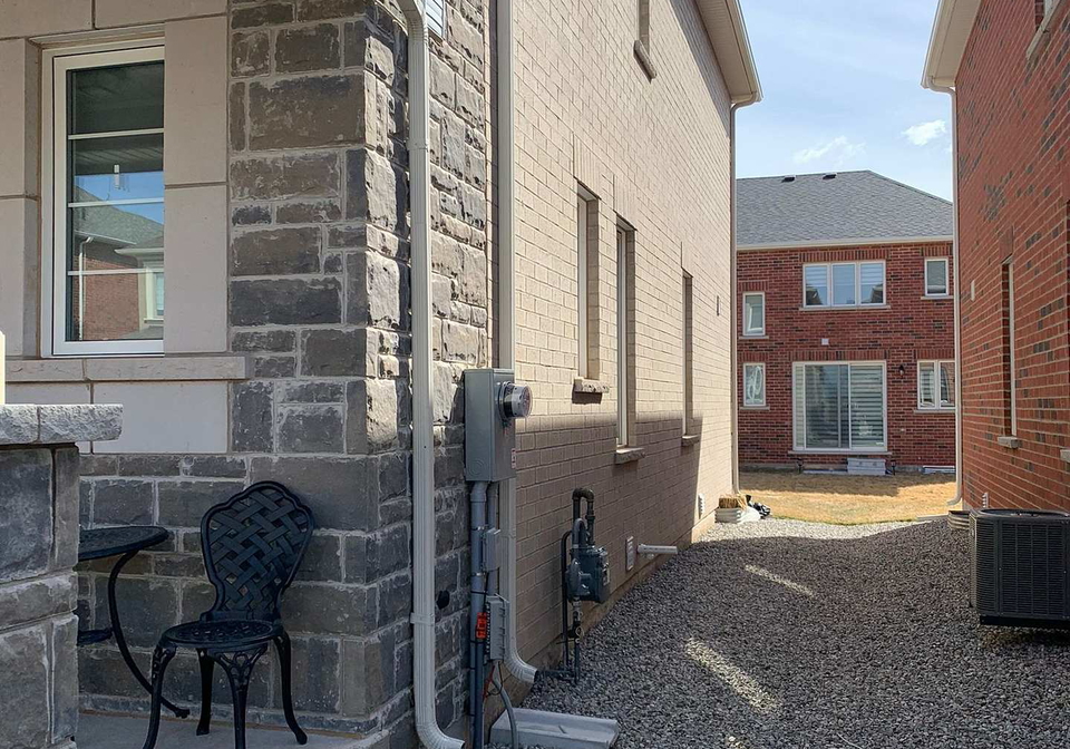 828-aspen-terrace-milton-ontario-w13860110