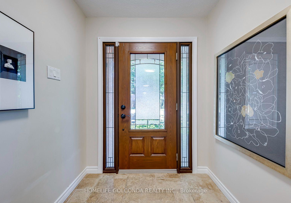2152-munns-avenue-oakville-ontario-w13860382