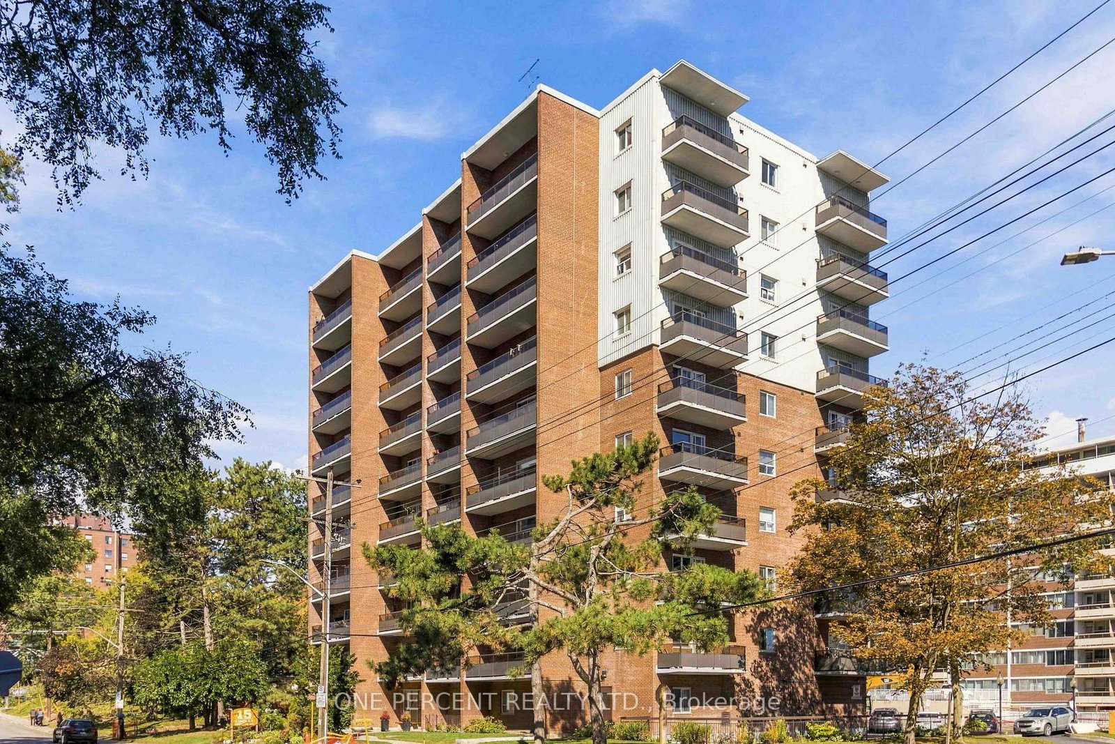 15-elizabeth-street-n-mississauga-ontario-w13860496