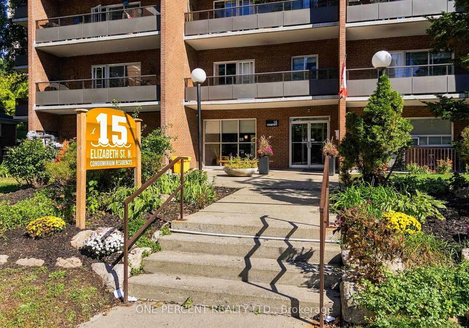 15-elizabeth-street-n-mississauga-ontario-w13860496