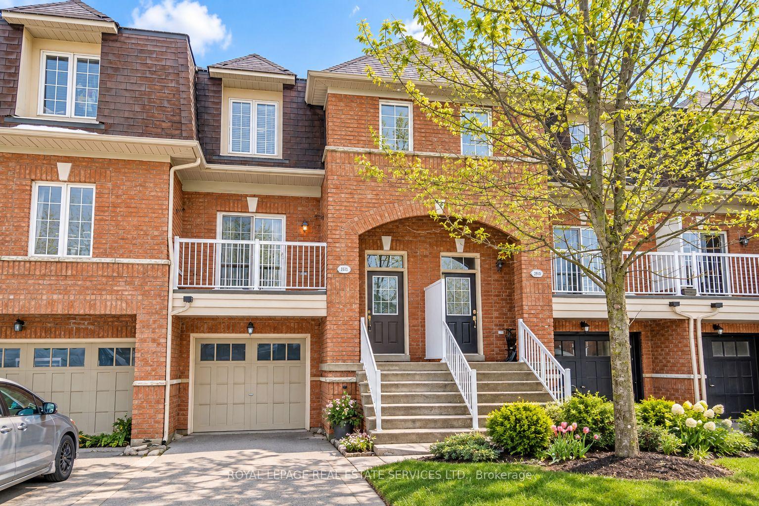 2353-saddlecreek-crescent-oakville-ontario-w13860862