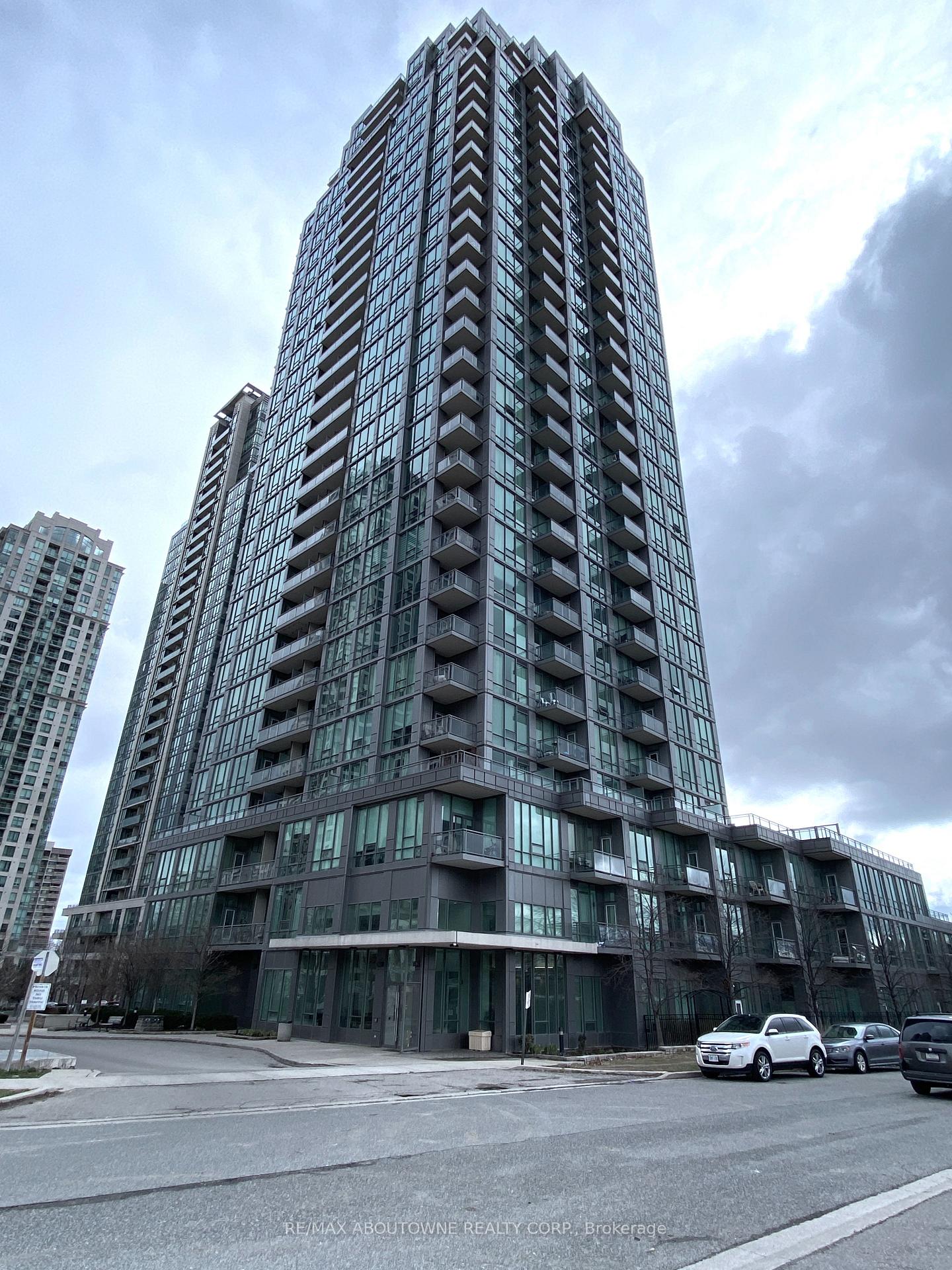 3525-kariya-drive-mississauga-ontario-w13861580