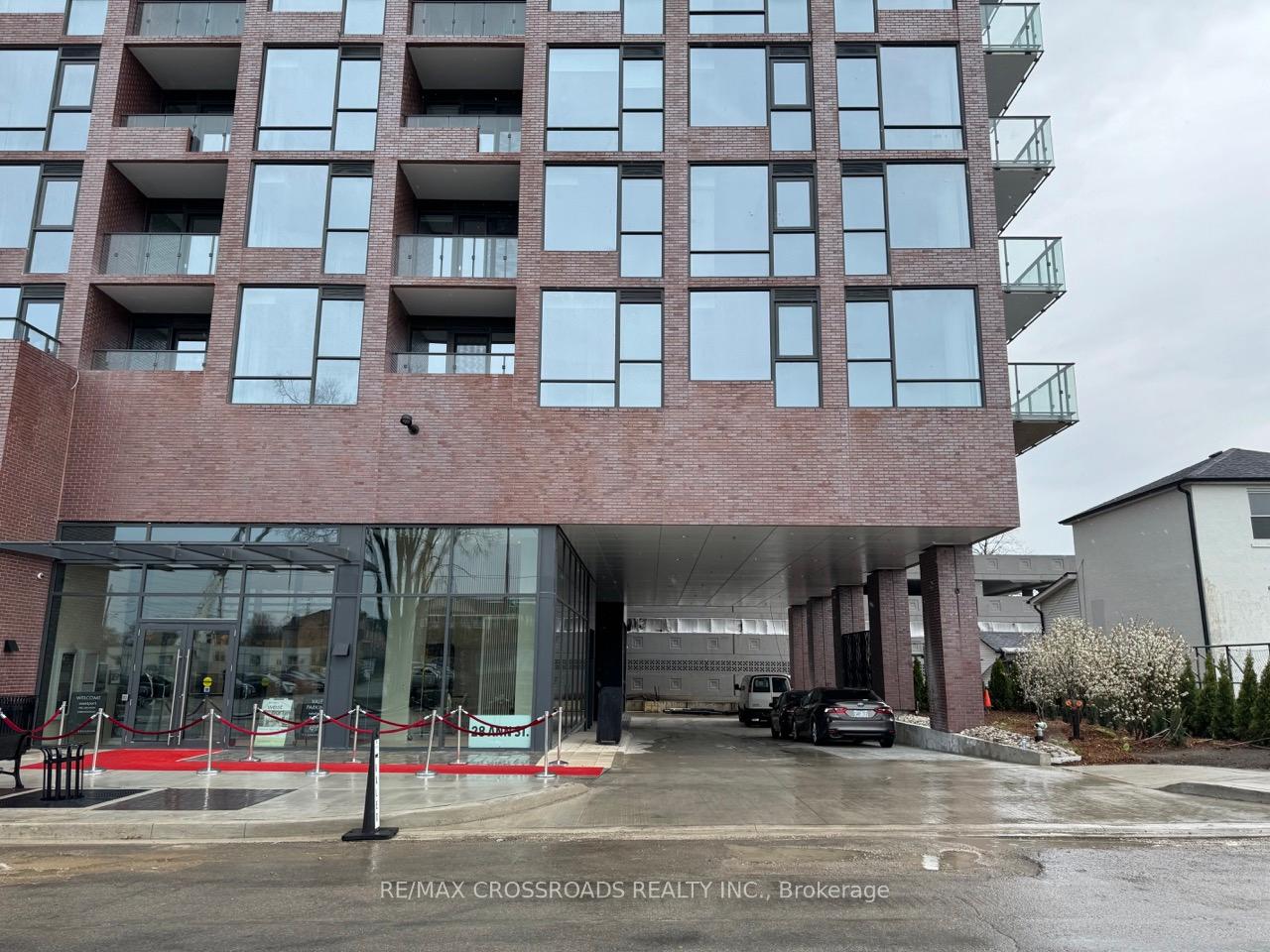 28-ann-street-mississauga-ontario-w13861596