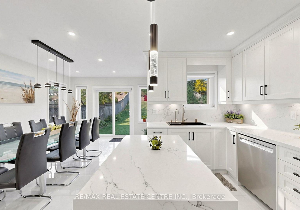 351-wildgrass-road-mississauga-ontario-w13861916