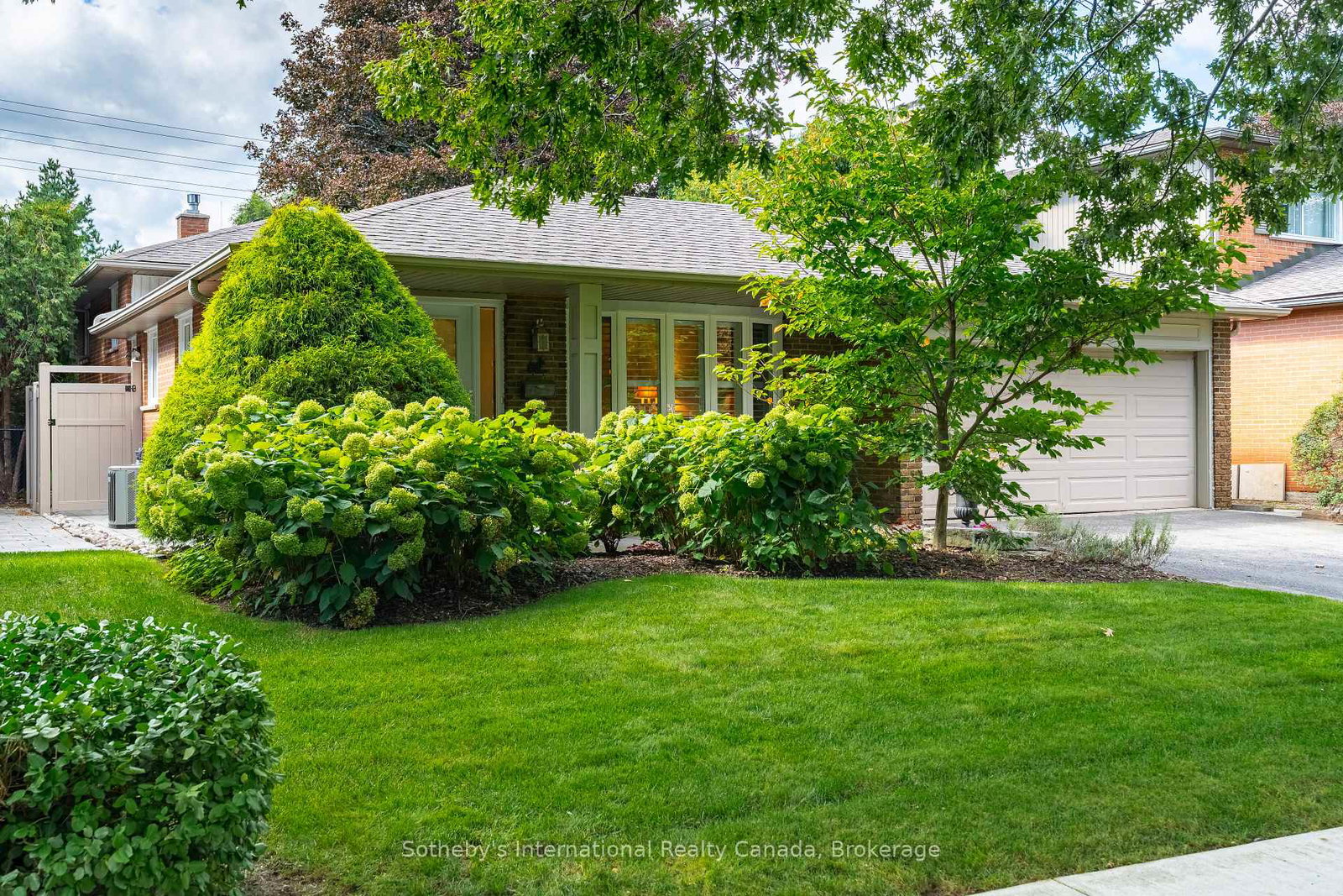 885-fletcher-valley-crescent-mississauga-ontario-w13862790