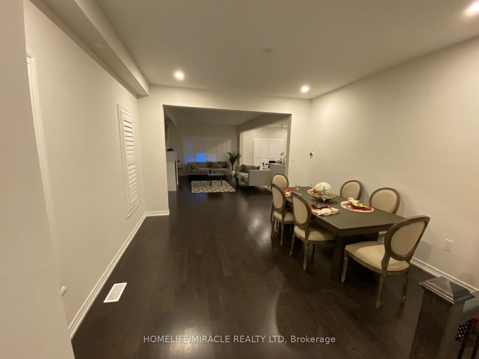 100-dolobram-trail-brampton-ontario-w13863182