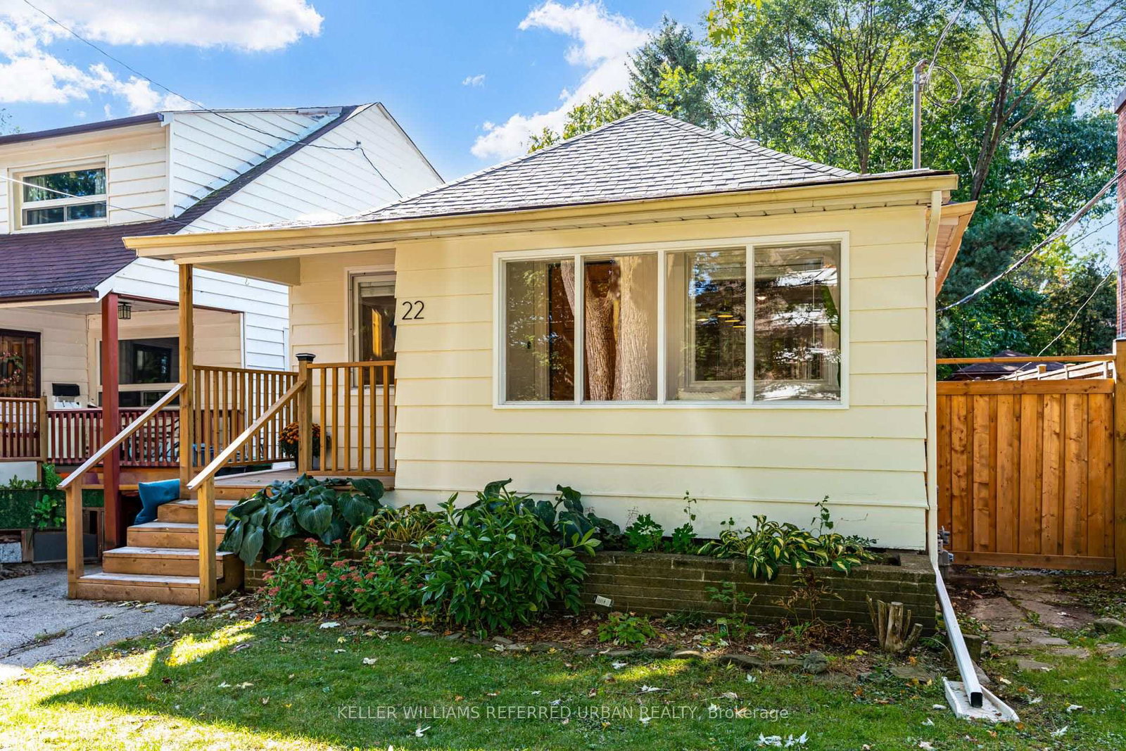 22-long-branch-avenue-toronto-etobicoke-ontario-w13863328