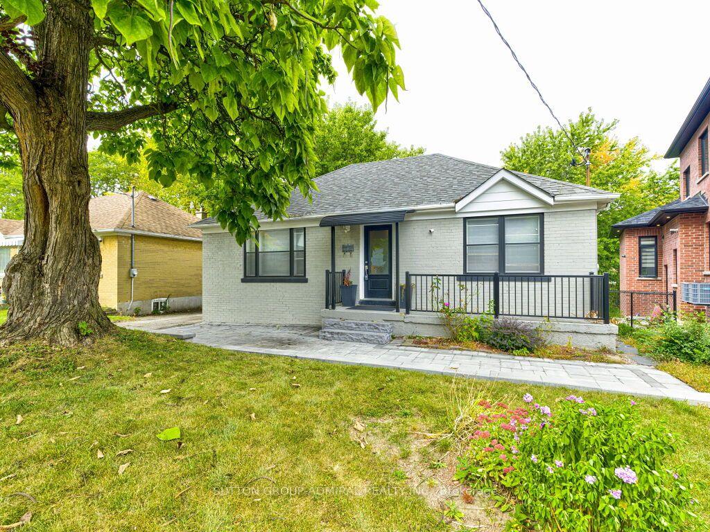 56-lovilla-boulevard-toronto-york-ontario-w13863564
