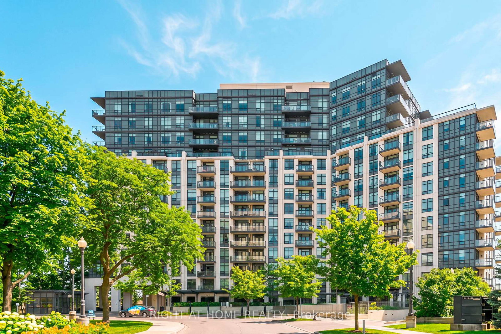 1135-royal-york-road-toronto-etobicoke-ontario-w13864562