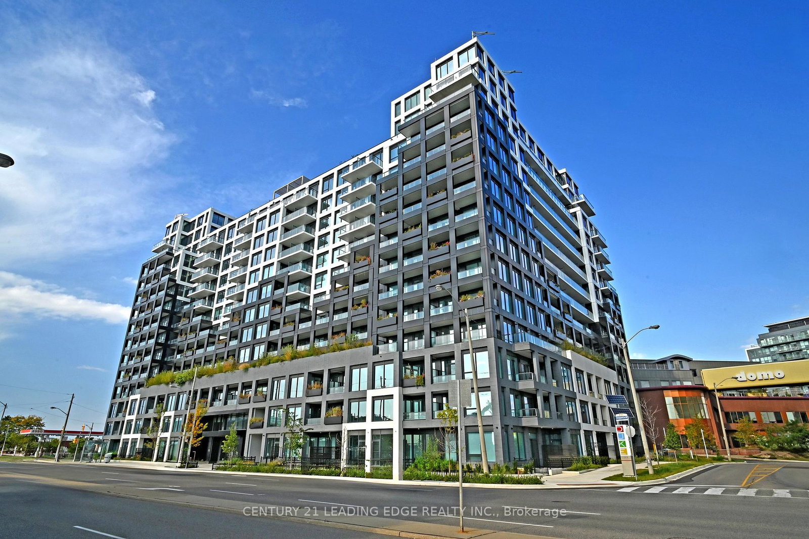 1100-sheppard-avenue-w-toronto-york-ontario-w13864572