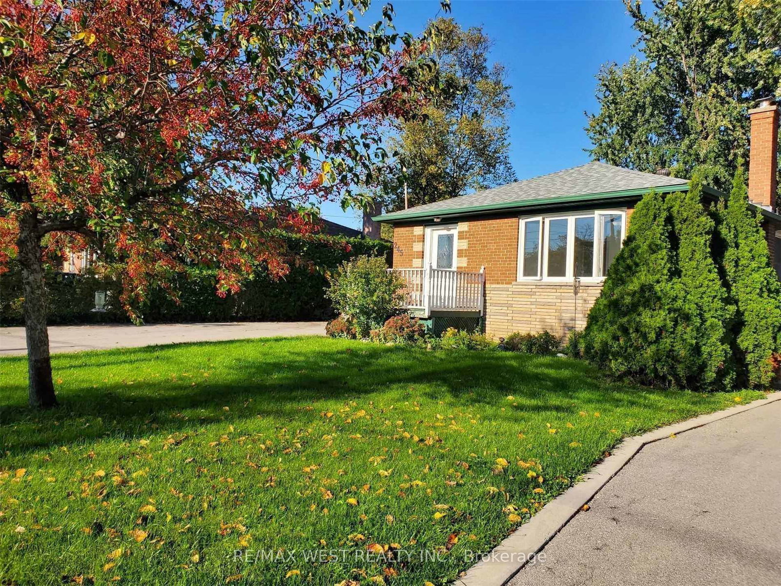 245-kingsleigh-court-milton-ontario-w13865234