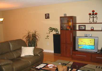 943-blairholm-avenue-mississauga-ontario-w1567881