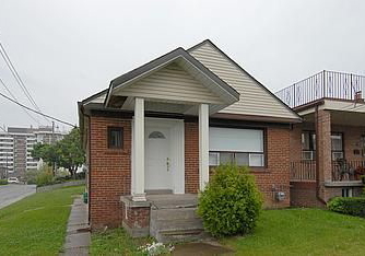 3-venn-crescent-toronto-ontario-w1622993