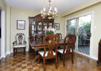 2252-buttonbush-crescent-mississauga-ontario-w2177054