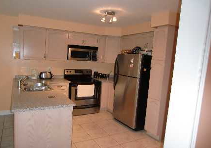 8-poplar-plains-road-brampton-ontario-w2578992