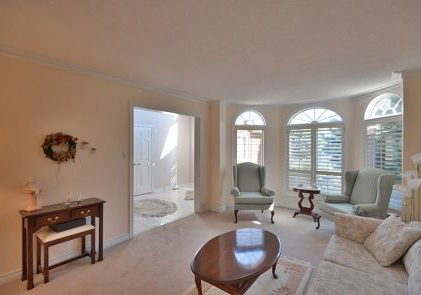 1118-lambton-drive-oakville-ontario-w2641380