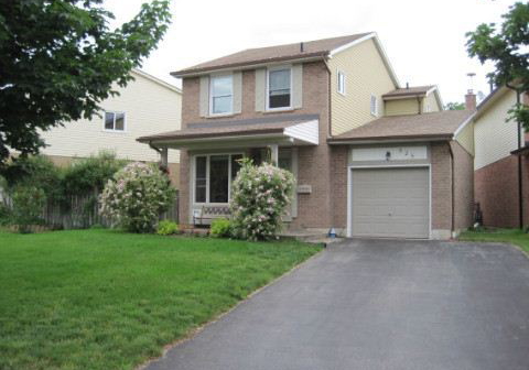 528-hayward-crescent-milton-ontario-w2661890