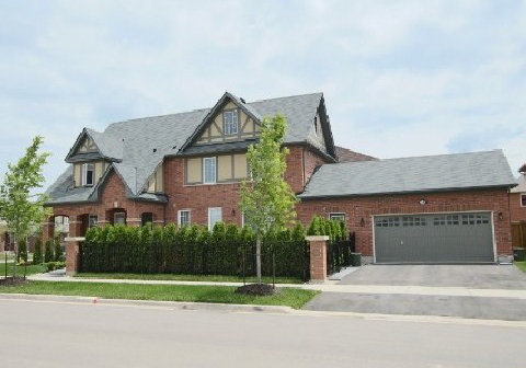 33-lathbury-street-brampton-ontario-w2666365