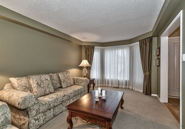 1377-winterbourne-drive-oakville-ontario-w3428050