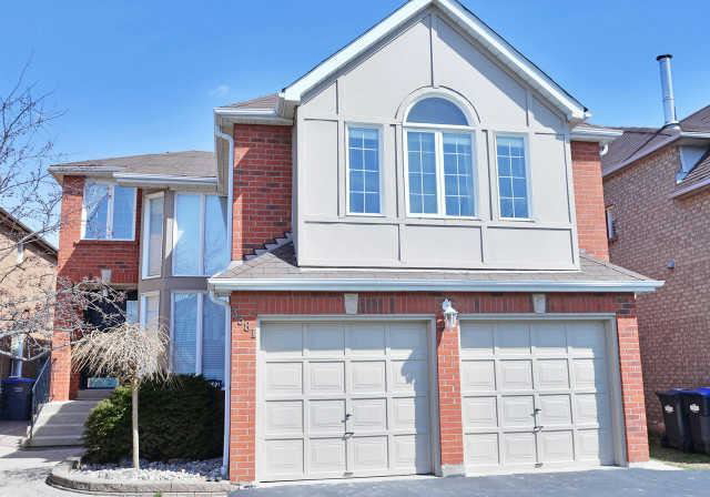 3381-colonial-drive-mississauga-ontario-w3452211