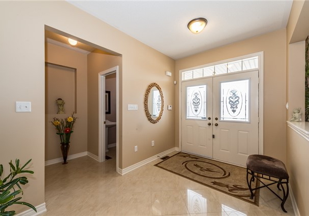 18-kippen-court-brampton-ontario-w3469504