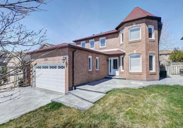 1720-village-view-place-mississauga-ontario-w3473035