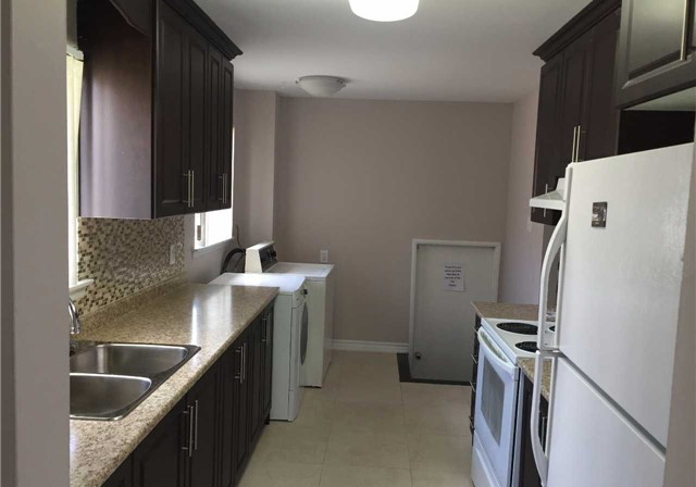 19-talbot-street-brampton-ontario-w3490055
