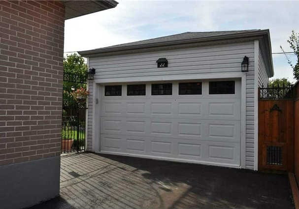 22-garfield-crescent-brampton-ontario-w3571584