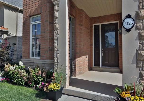 3125-trailside-drive-oakville-ontario-w3596283