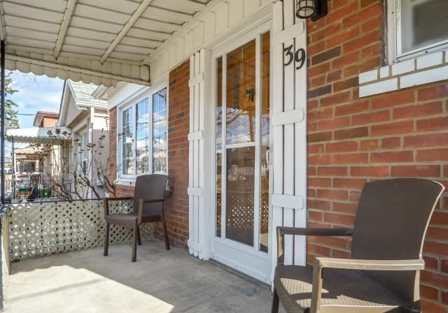 39-cayuga-avenue-toronto-ontario-w3736171