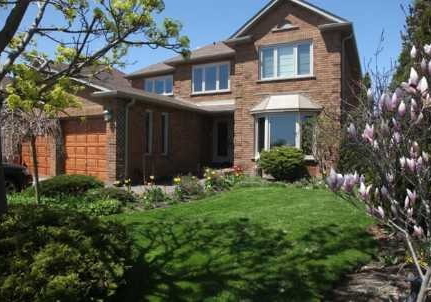 1443-pilgrims-way-oakville-ontario-w3752993