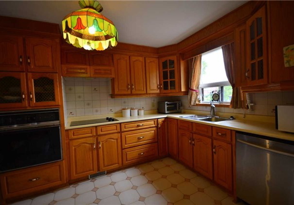 137-evelyn-avenue-toronto-ontario-w3943101