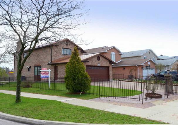 4122-sugarbush-road-mississauga-ontario-w4119995