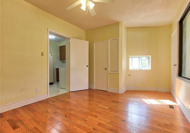 2411-dundas-street-w-toronto-ontario-w4251308