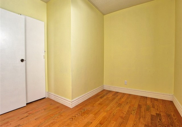 2411-dundas-street-w-toronto-ontario-w4251308