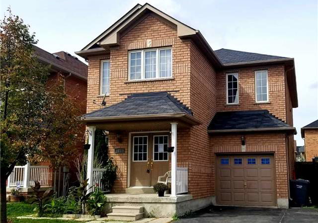11-chalkfarm-crescent-brampton-ontario-w4261045